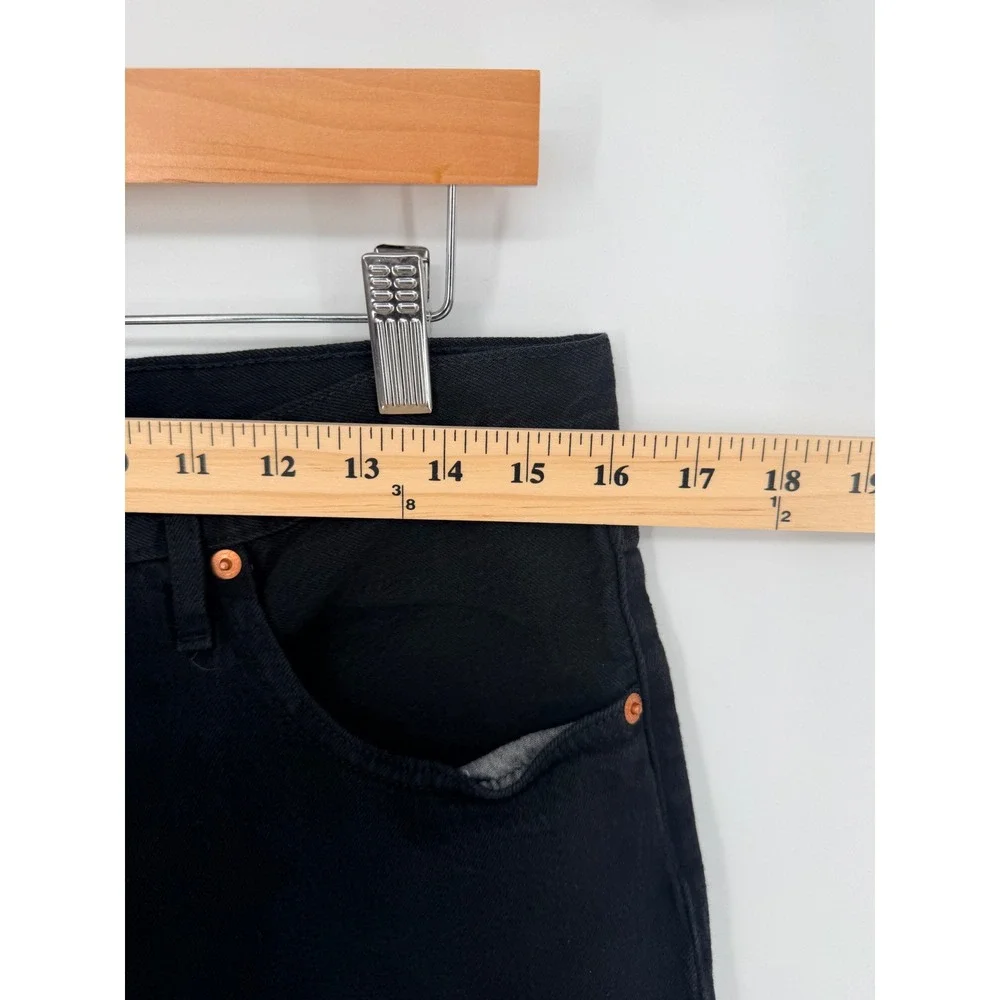 Levis 501 Original Fit Black‎ Straight Leg Button Fly Jeans Mens W32 L28